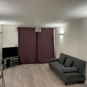 https://31-galleria-court.cambridgehotelsuk.com